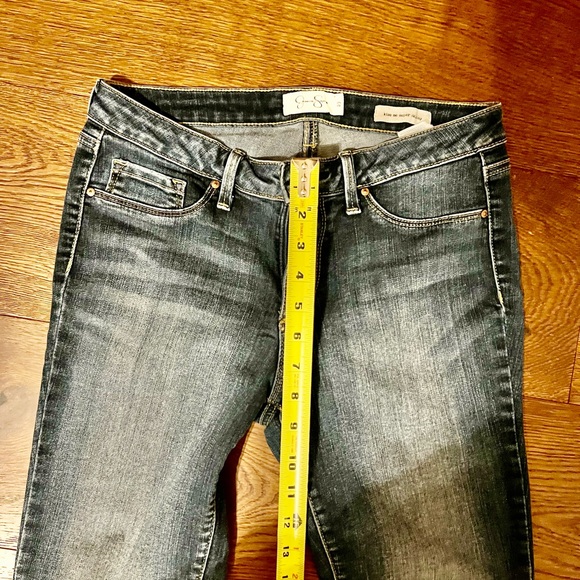 Jessica Simpson Jeans size 29 - Picture 2 of 11